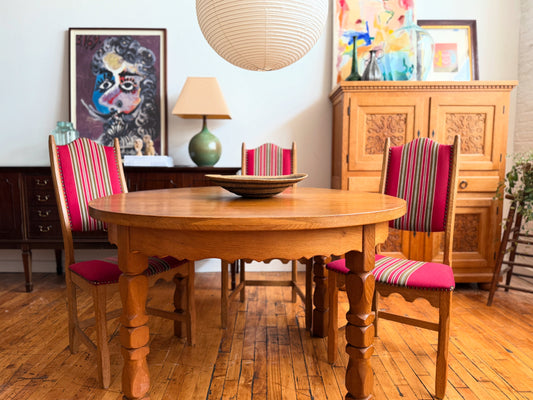 Round Danish Oak Extendable Dining Table - Manner of Kjaernulf